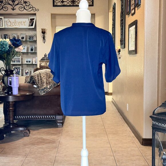 Temu*Flutter Short Sleeve Top*EUC - Picture 3 of 4